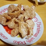 インムアロイ - 豚皮揚げ