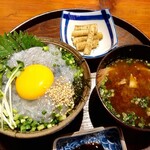 コンペイトウ - 生しらす丼