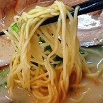 長崎らーめん 西海製麺所 - 麺リフトアップ