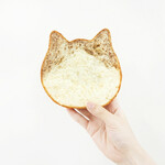 Hatobureddoanthiku - 期間限定ロイヤルミルクティーねこねこ食パン