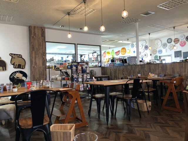 enfancecafe&interior photo 4