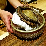 温石 - でっかい黒鮑様