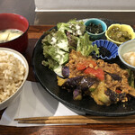 ブック＆カフェ喫茶去 - 