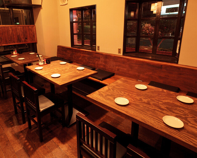 さかなテーブル 座席 : jungle dining＆bar WOOD （【旧店名】KENZO） - 心斎橋