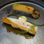 レストラン ラ・フロレゾン・ドゥ・タケウチ - マスタードのファルスを纏ったフランス産ホロホロ鳥のロースト ジャガイモのパルマンティエ風グラタンと共に 香り高いそのジュのソースで