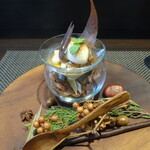 レストラン ラ・フロレゾン・ドゥ・タケウチ - 特性デザート 栗のムースと和梨と栗の渋皮煮のコンビネーション 