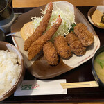 とんかつ治作 - ジャンボミックスフライ定食