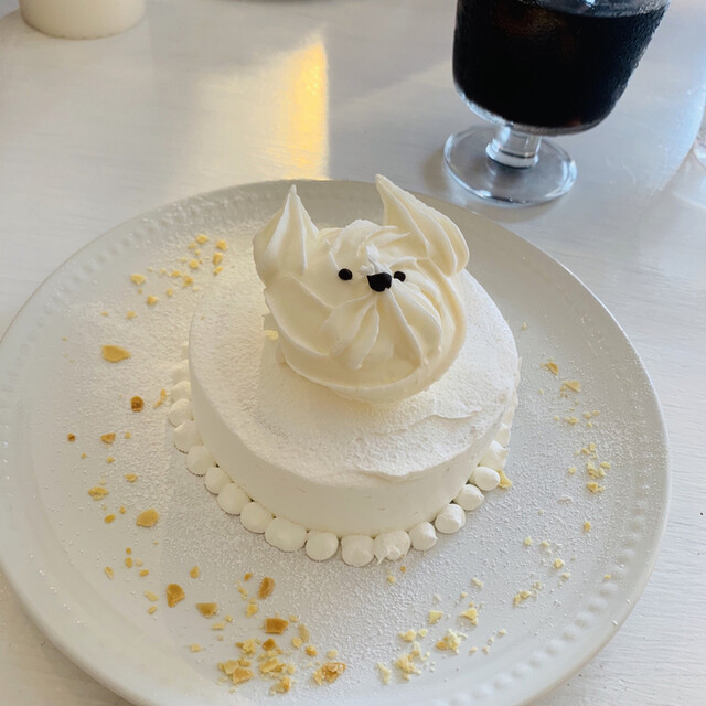 可愛いプードルケーキにうっとり By Sumiren オールシーズカフェ All C S Cafe 高円寺 カフェ 食べログ