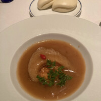 華都飯店 - フカヒレの姿煮