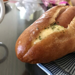 粉とクリーム - 先端に着目する。