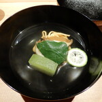 祇園 又吉 - あわび，冬瓜，黄身素麺の椀