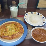 ベンガルカレー亭マンナン - ムグライポロタセット