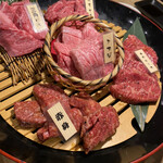 七輪焼肉 肉屋 - 