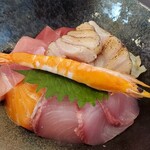 海鮮丼 まぐろ家 - 