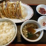Shisen - 餃子定食