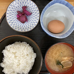 Tamagoya Toyomaru - たまごかけご飯定食　３１０円　(2020/08)