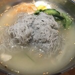 コサム冷麺専門店 - 冷麺