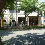 パティスリー プラン - 開店15分前