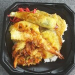 ディオ - 満腹天丼 (税抜)276円 ※開封後 (2020.08.23)