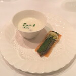 ヴァンサンク・ブランシュ - 鮎とムール貝のスープ