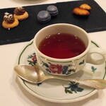 ヴァンサンク・ブランシュ - 紅茶