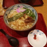 かもねぎうどん - たぬきうどん