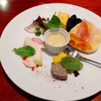 フィオリスカ - 