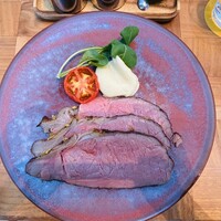 ザ タヴァン グリル＆ラウンジ - 