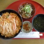 潮騒の館 やし楼 - 豪華おどろきかに玉丼