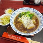 李家 - 醤油ラーメン(600円)