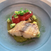 ベージュ アラン・デュカス 東京 - 