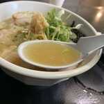 らー麺　Do・Ni・Bo - しおスープ