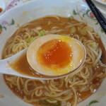 餃子の王将 - 美味しいけど半分は寂しい