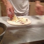 パルフィオーレ - 目の前で職人さんがピザを作る！！！