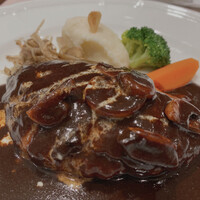 厳選洋食さくらい - ハンバーグ