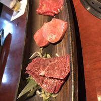 蕃 YORONIKU - 