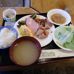 酸ヶ湯温泉旅館 - 朝食バイキング