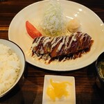 ごはんや - チーズバラカツ定食800円