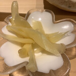 すし岩瀬 - ガリ