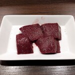 炭火焼肉ふじた - 絶品塩レバー。