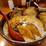 Mennba tadokorosyouten - 北海道味噌味噌漬け炙りチャーシュー麺です。