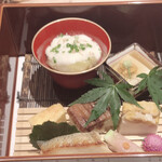 Koshitsukaisekikitaoojikyoubashisaryou - 前　　　菜: 綺麗な八寸　特に玉子カステラが
            作り方を教えていただきたい美味しさ‼︎