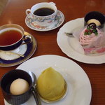 洋菓子と喫茶のこがね - ケーキセット2人分