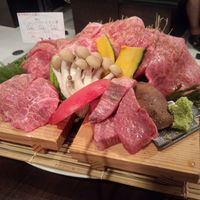 焼肉グレート 宇都宮駅前店 - 希少部位5品盛り(3人前）
