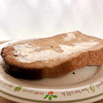 マリーフランス - くるみトースト 翌朝のトースト