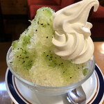 Komeda Kohi Ten - かき氷(ミニ)
                      キウイシロップ
                      ソフトクリームトッピング