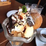 グッディ グッディ - セットのデザートチョコブラウニーナッツパフェ