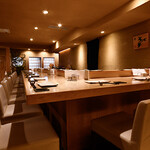 地葉 - 目の前で焼く焼き鳥をおたのしみください