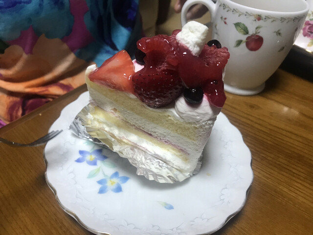 菓子屋 木いちご Kiicigo 光の森 ケーキ 食べログ