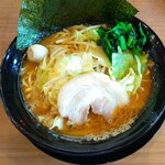 Machida Shouten - 味噌ラーメン　大盛